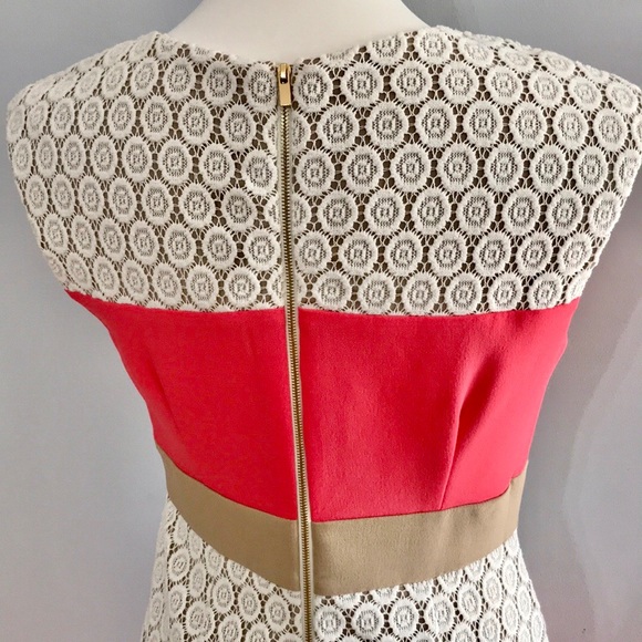 Studio One • Sheath dress in Ivory & Pink crochet - Picture 5 of 8